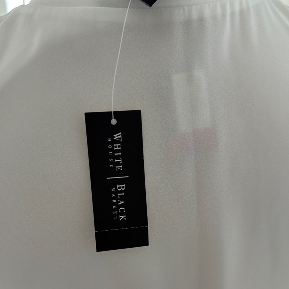 White House Black Market White and Blue Blouse - Picture 10 of 10